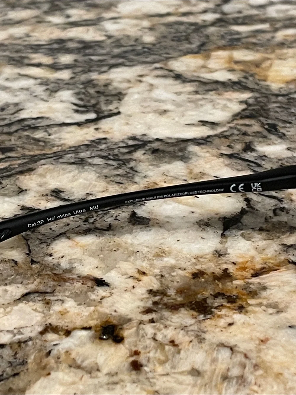 Maui Jim Banyan Men's Black Semi-Rimless Sunglasses - Classic Polarized Look